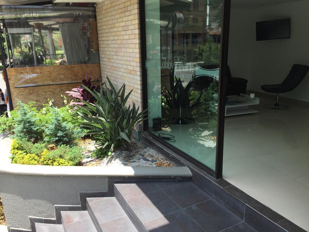 Lobby Park Hotel Medellin Ngoại thất bức ảnh